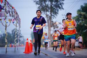 BIB: 1685, 11468
                            <button type="button" onclick="openModal(9928495)" class="btn btn-primary btn-sm float-right btn-popup" data-toggle="modal" data-target=".modal-high-quality">
                        <i class="fas fa-shopping-cart"></i> Add to Cart
                    </button>
                                            <button type="button" onclick="isThisMe(9928495, true)" class="btn btn-success btn-sm float-right btn-popup btn-isme hidden" data-toggle="tooltip" data-placement="bottom" title="นี่คือรูปของคุณใช่ไหม คลิกที่นี่เพื่อเอาเข้าอัลบั้ม">
                        <i class="fas fa-plus"></i> Add to album
                    </button>
                    <button type="button" onclick="isThisMe(9928495, false)" class="btn btn-warning btn-sm float-right btn-popup btn-isnotme hidden">
                        <i class="fas fa-ban"></i> Remove from album
                    </button>